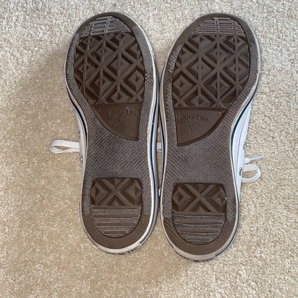 Converse white sneakers - Picture 5 of 6